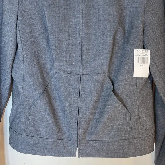 NWT. Vintage Tahari Wool USA MADE Zip Front Jacket. 8. - Picture 5 of 12